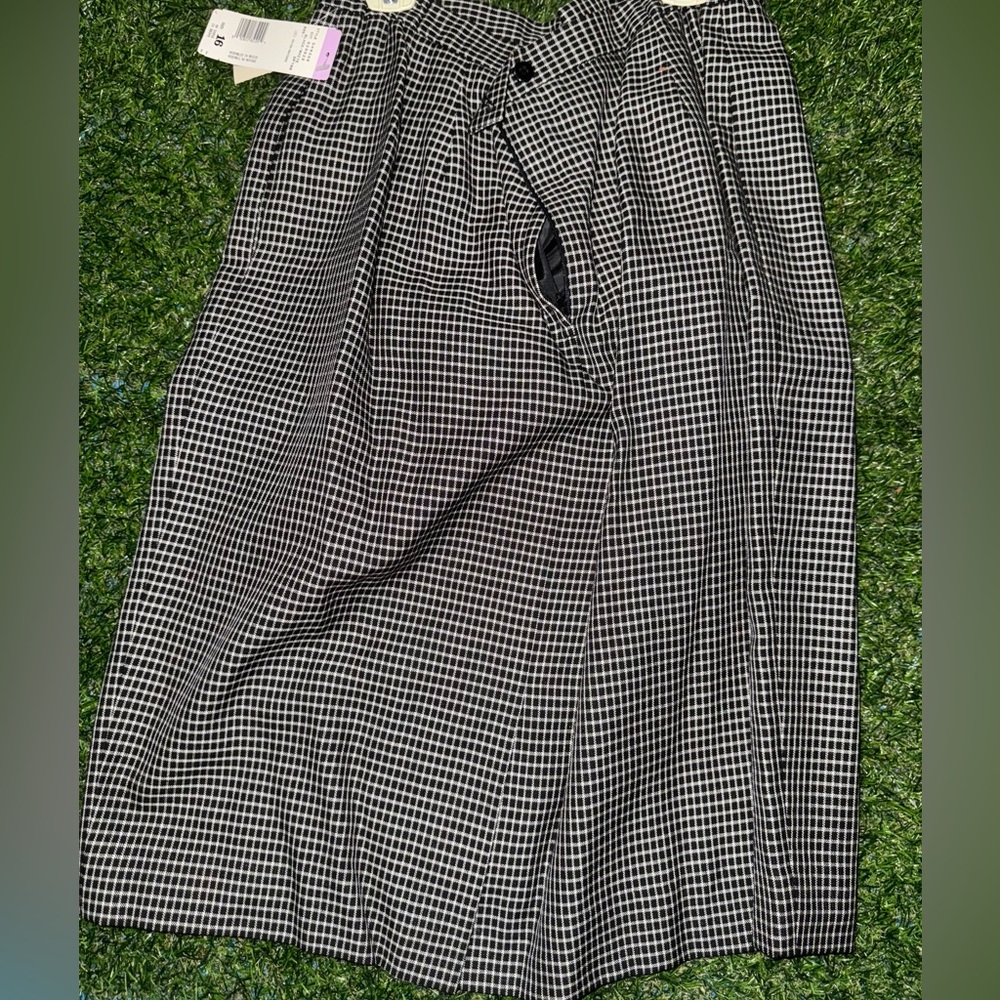 Black and White Plaid Skirt